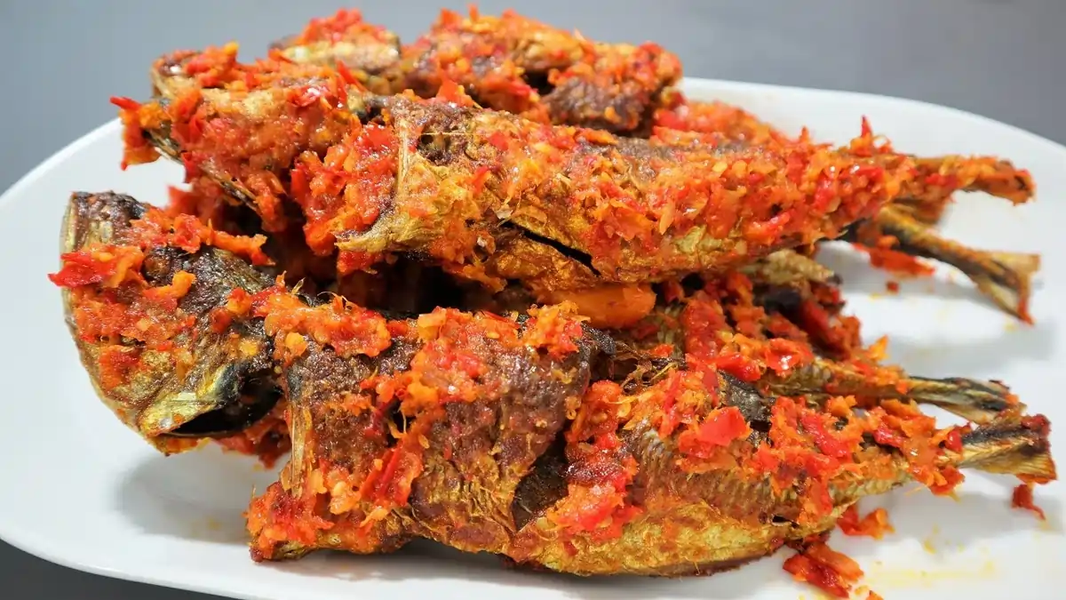 Ikan Kembung Terong Balado